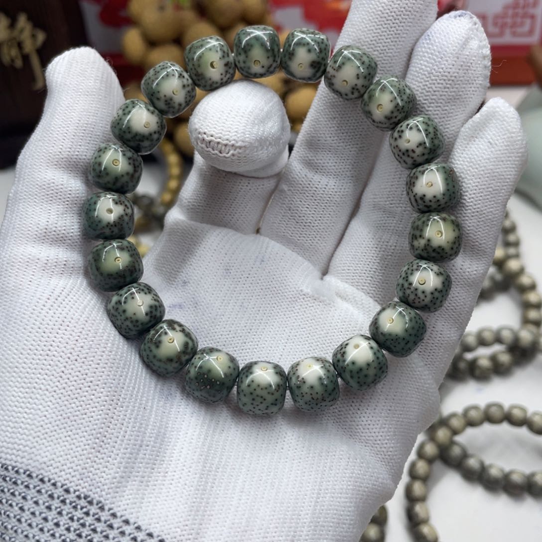 星月菩提手串小*菜11mm双留白