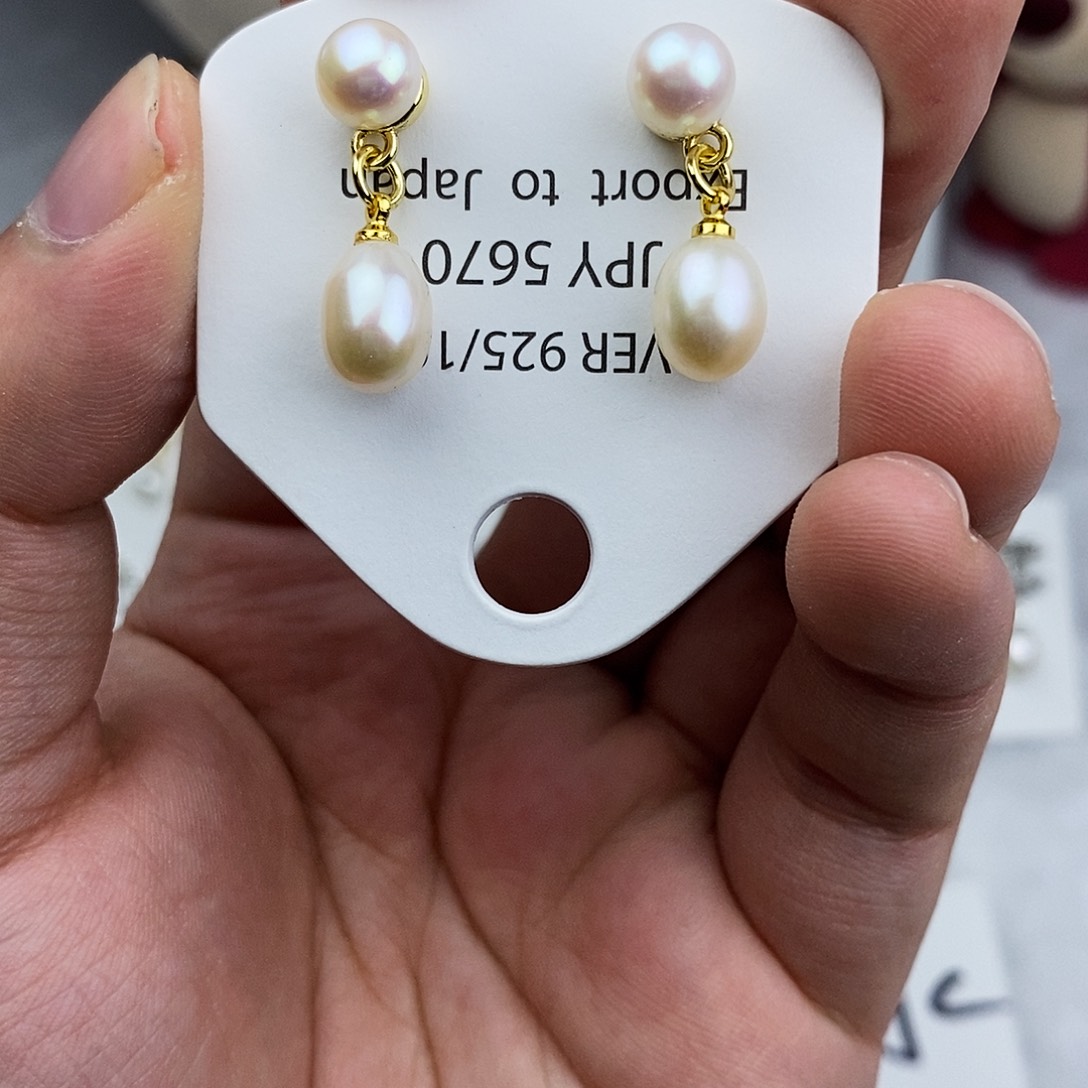 淡水珍珠耳饰未镶嵌