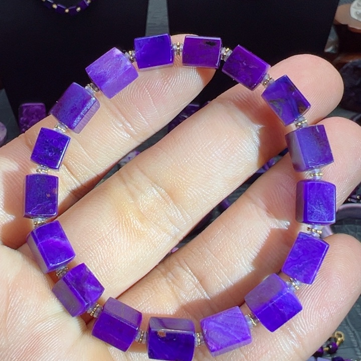 未镶嵌苏纪石（舒俱来）手串