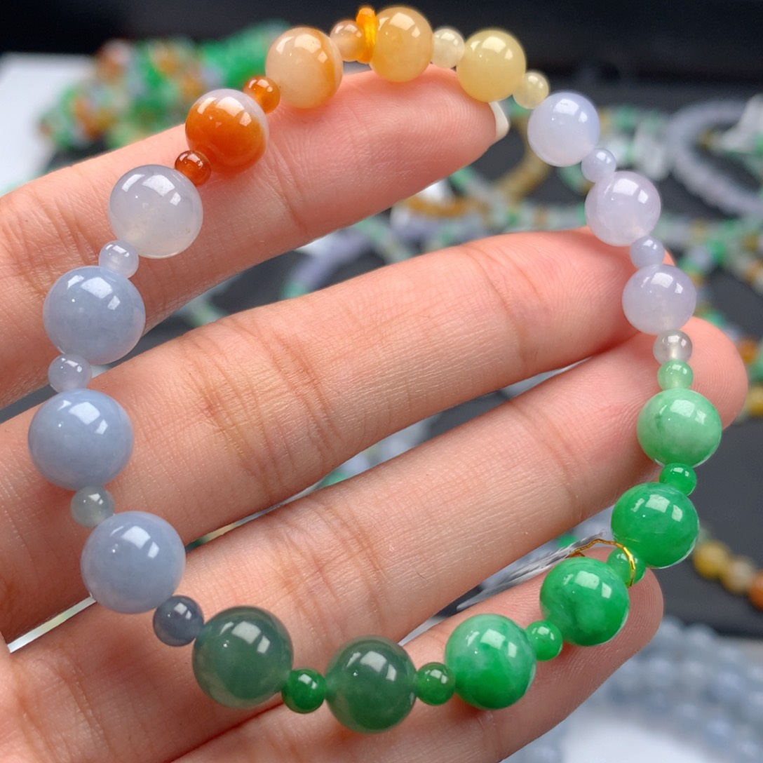 翡翠手链未镶嵌卡