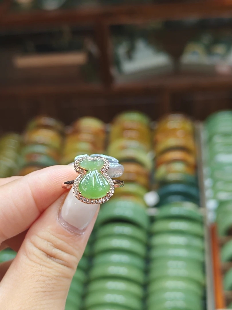 天然和田碧玉福袋戒指