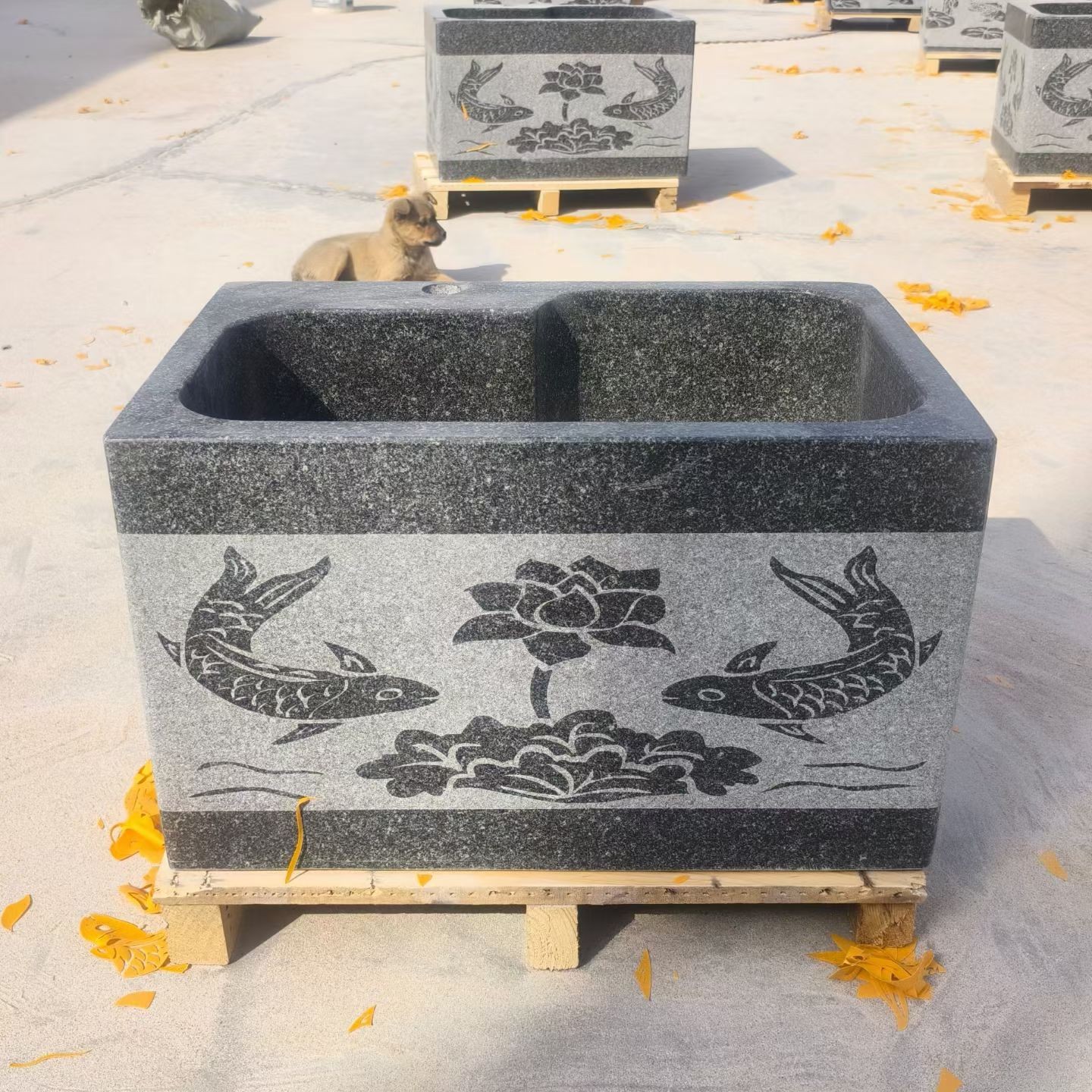 整石雕刻拖布池庭院摆件