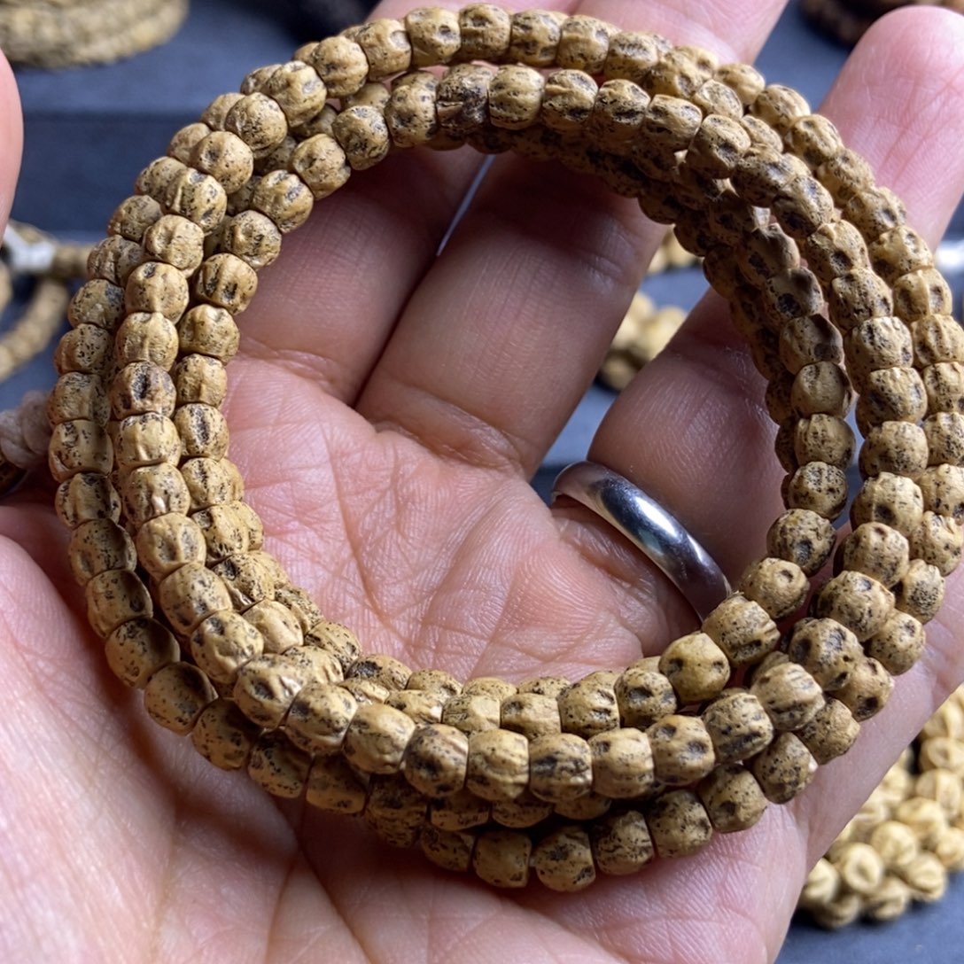 柏香籽/百香籽吊坠