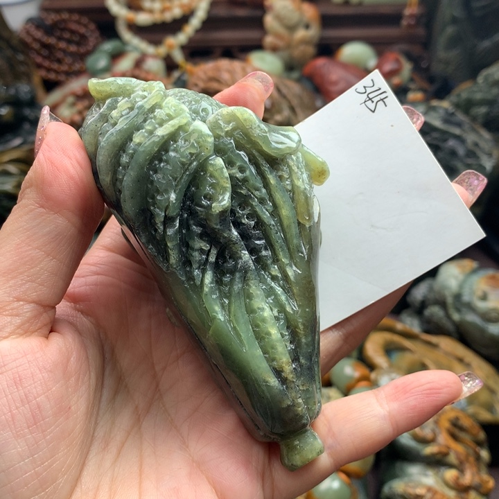 岫岩河磨玉（透闪石质玉）把件未镶嵌