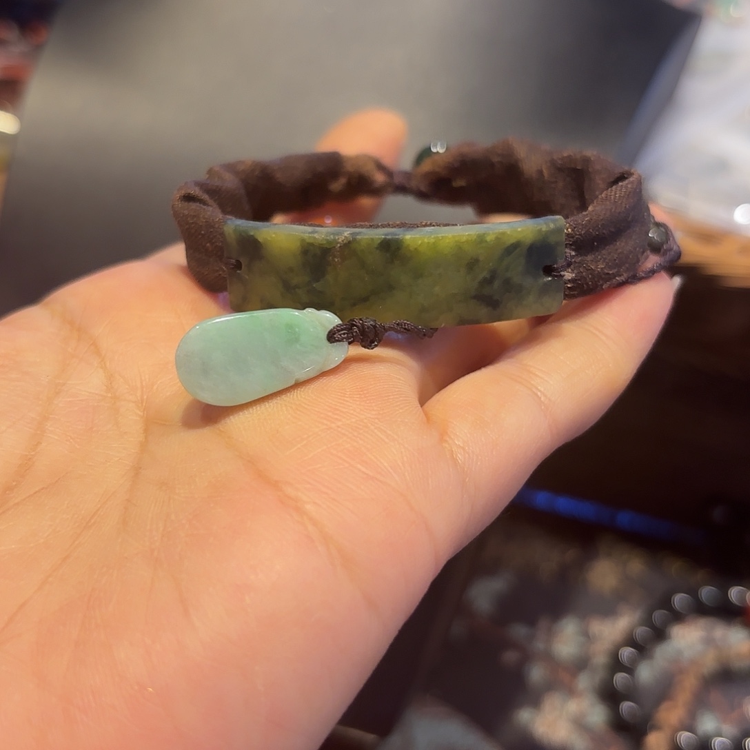 翡翠未镶嵌颈饰原创