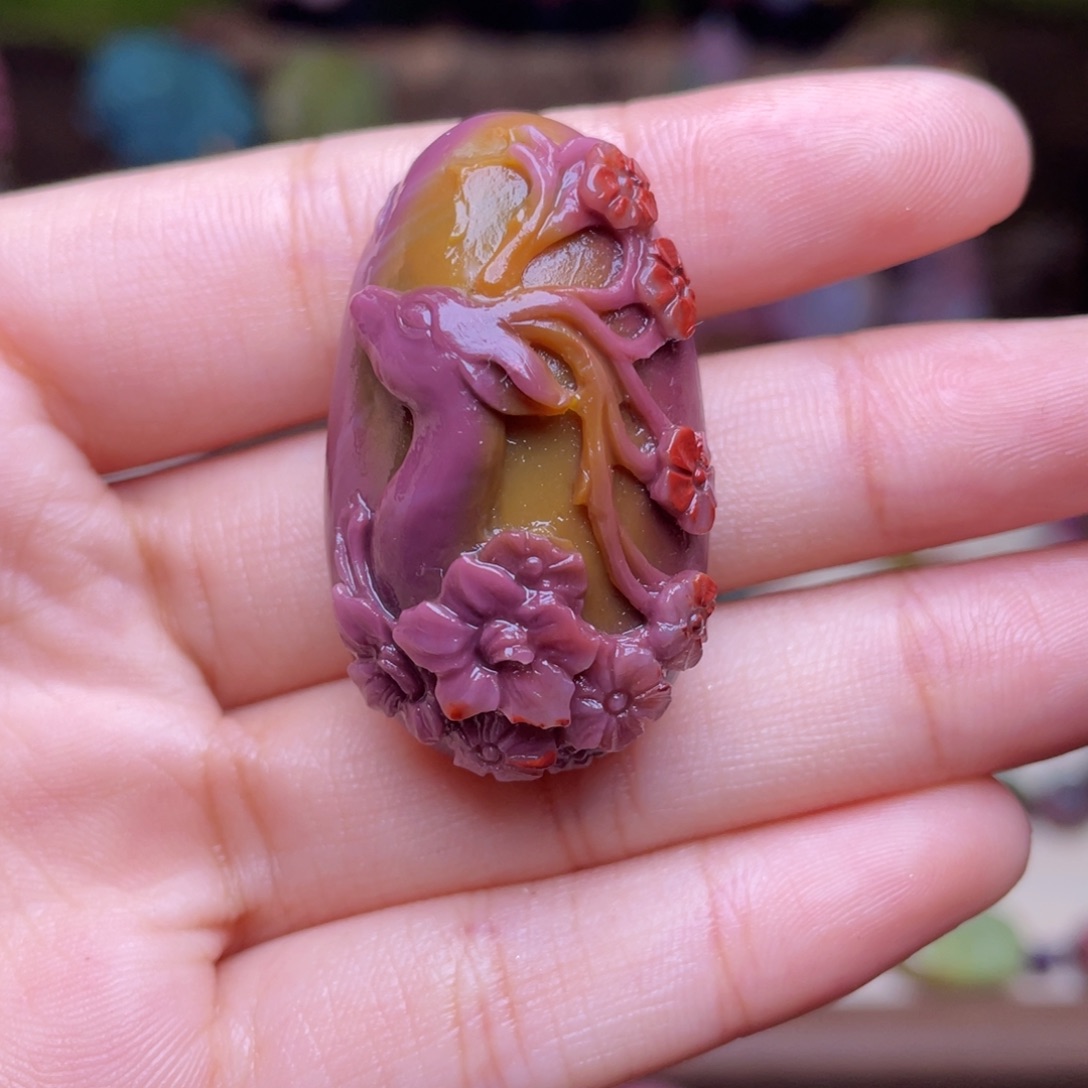 玛瑙/玉髓珠宝半成品未镶嵌盐源玛瑙小鹿吊坠