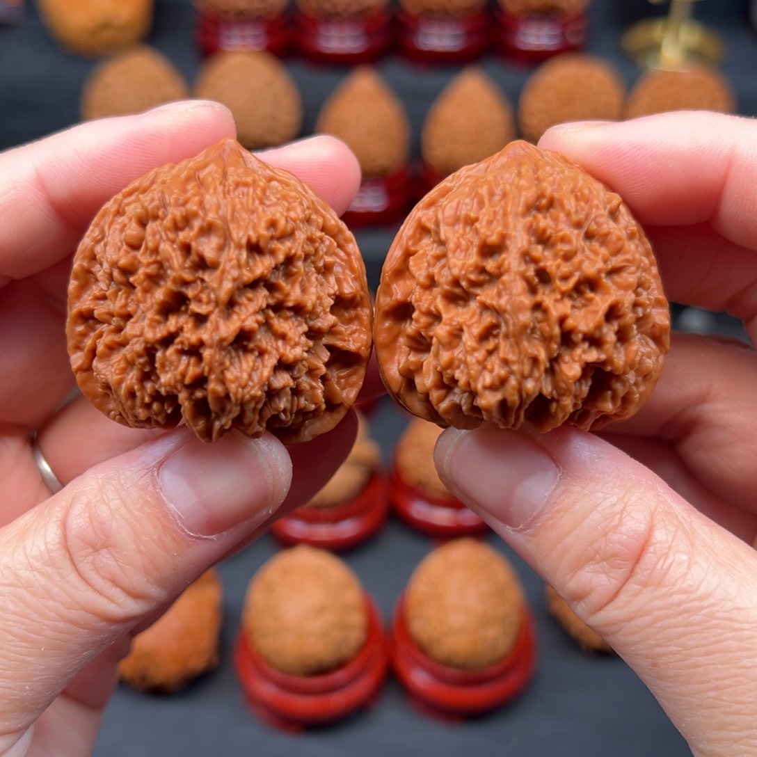 文玩核桃吊坠40全品137