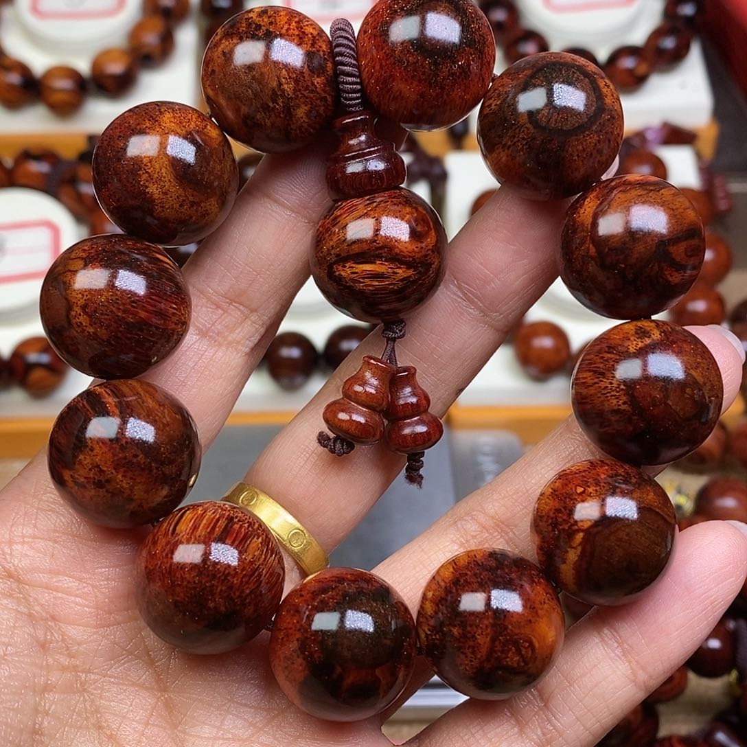 黄花梨/降香黄檀偷*乐黄花梨