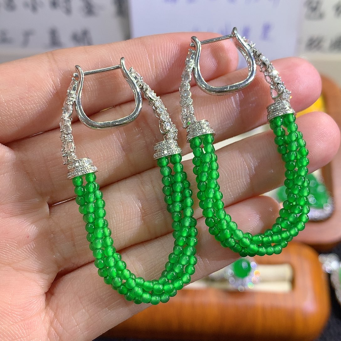 翡翠18K金镶嵌耳坠11