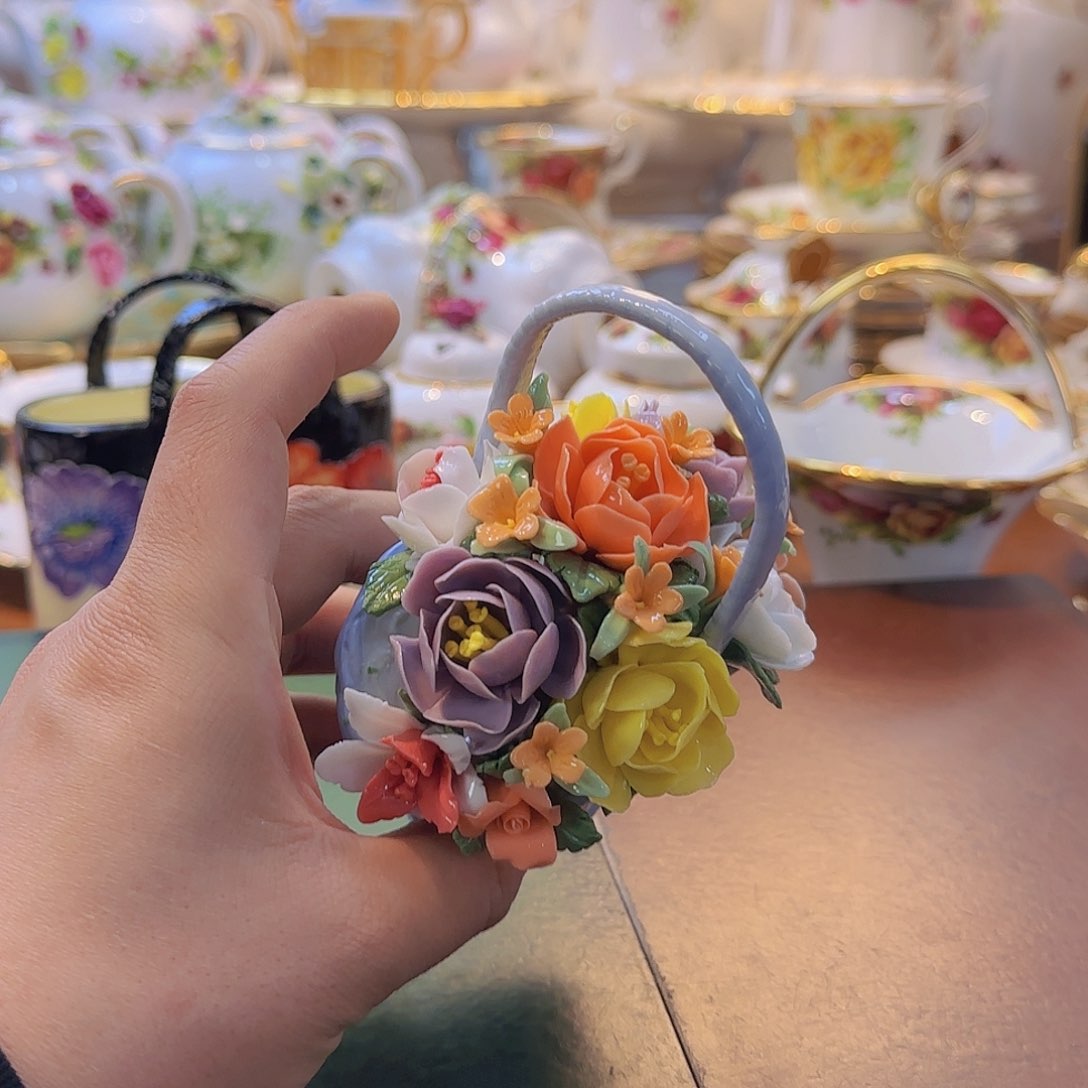 摆件欧洲瓷器收藏鉴赏博览中心