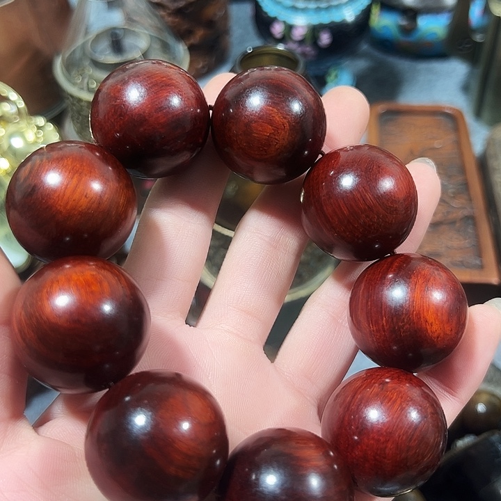 小***…手串也不带这样了呀哈儿笑