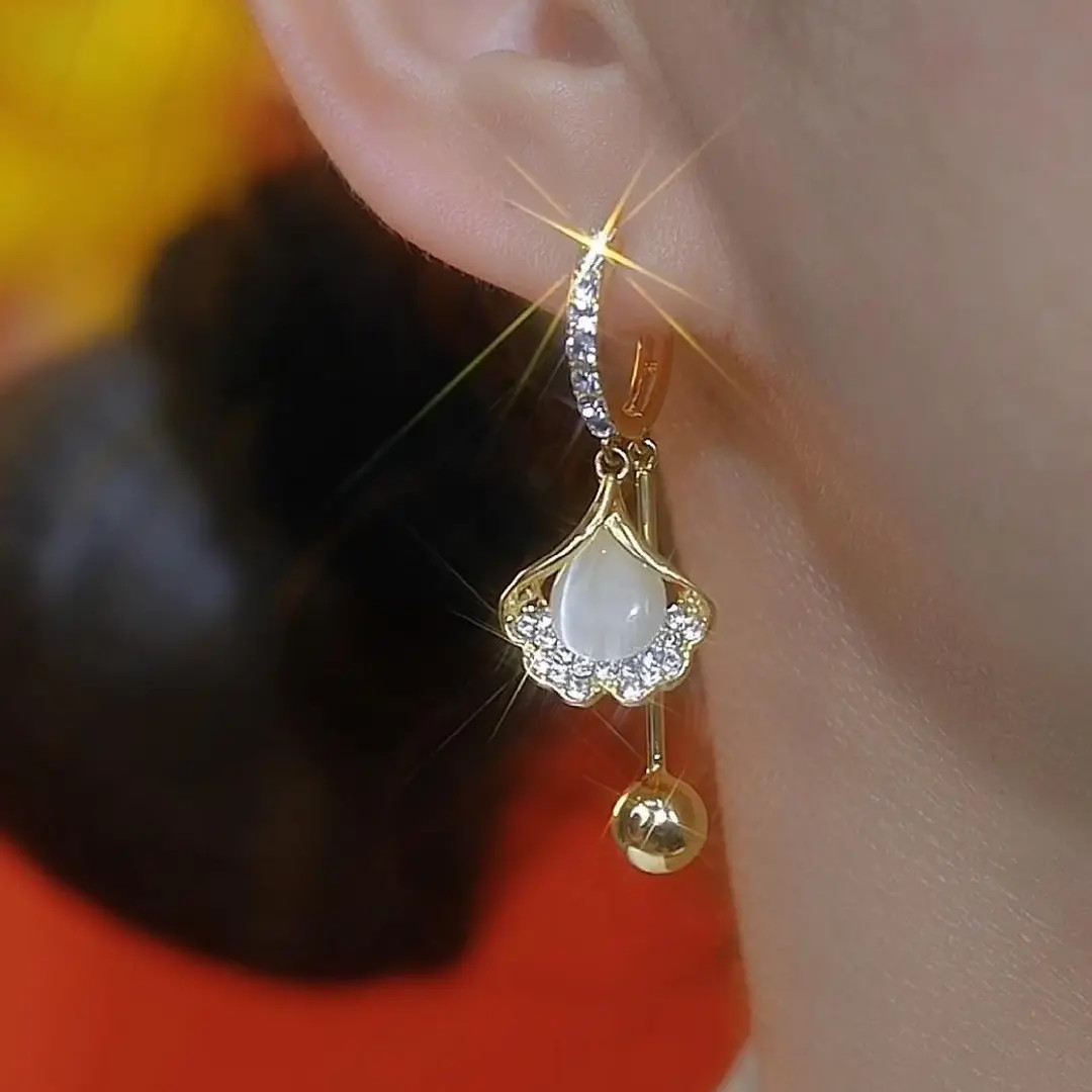 合金耳饰 【轻奢专柜】银杏叶长款耳扣精致时尚大气新款百搭耳饰