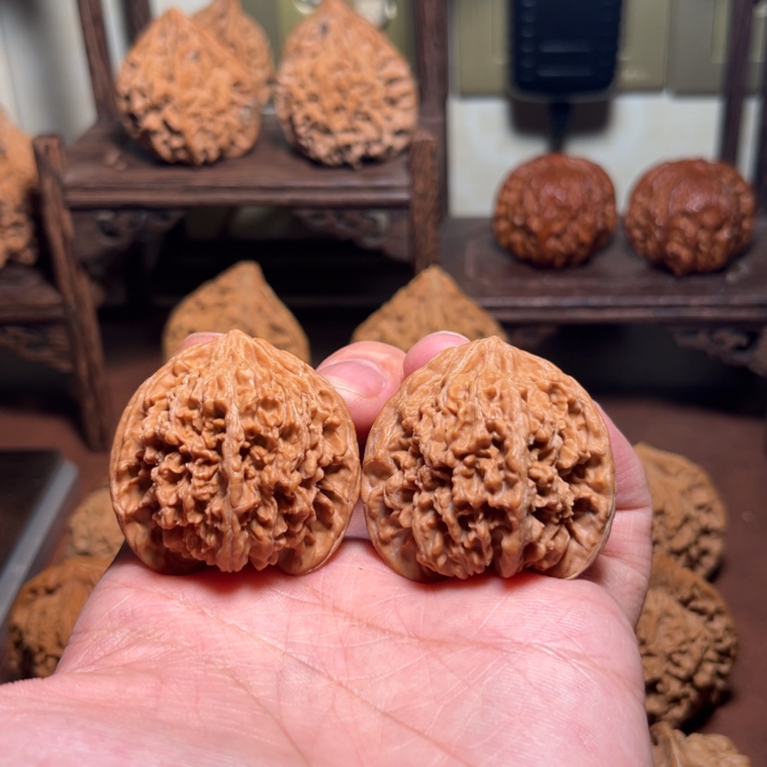 文玩核桃吊坠满天星