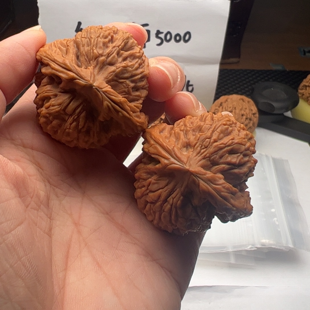 文玩核桃吊坠南疆40