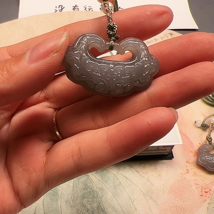 和田玉颈饰未镶嵌25