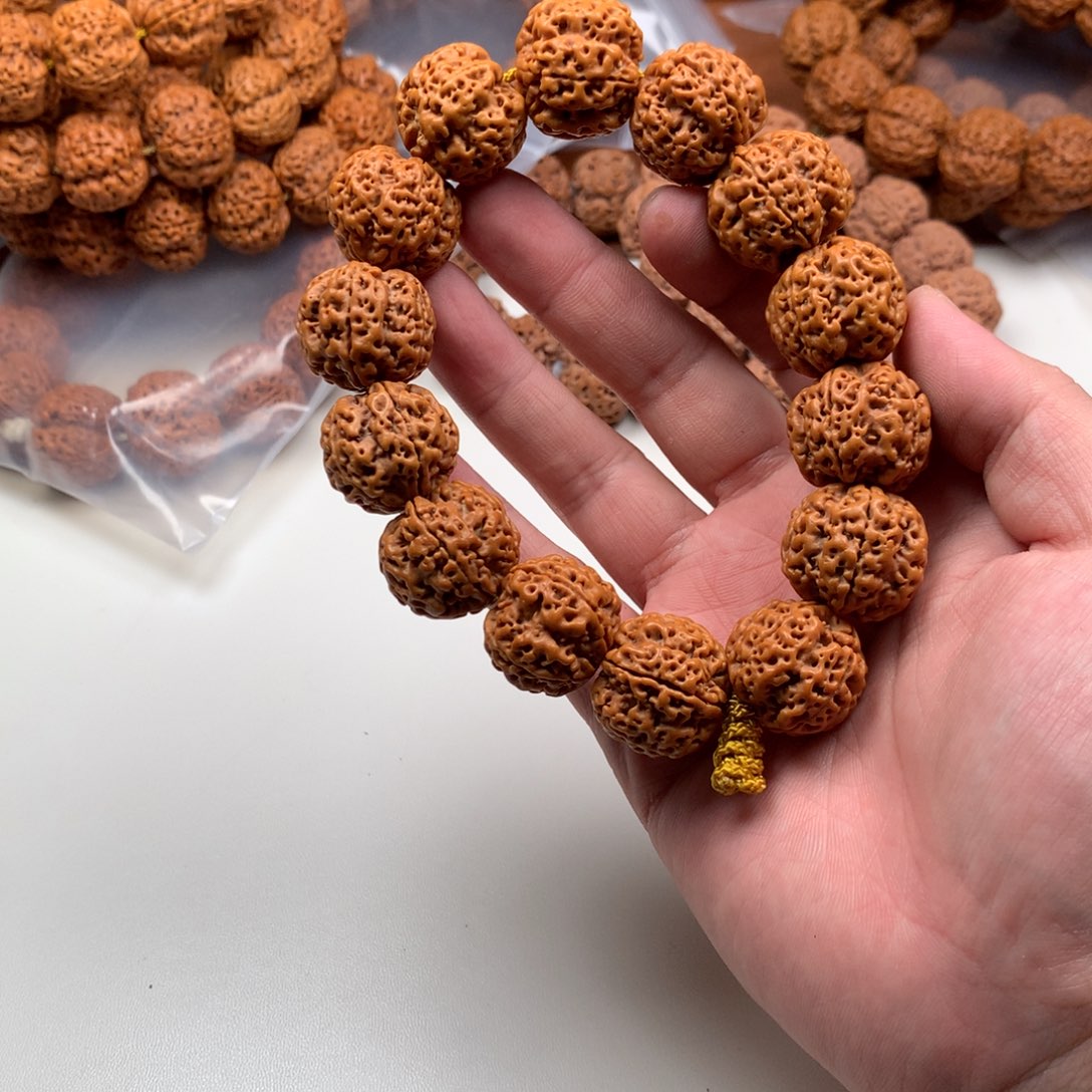 手串金刚菩提22梅花蜂王