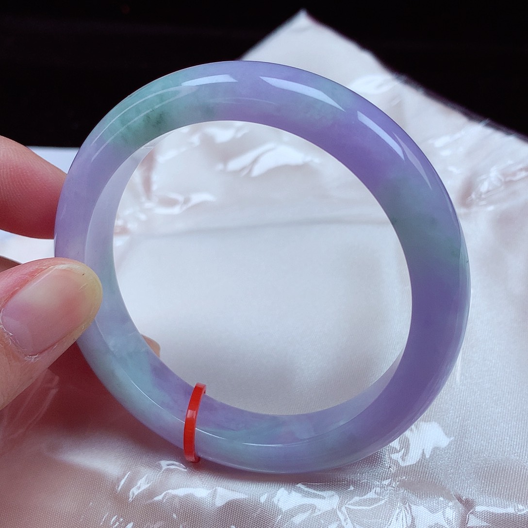 翡翠手镯未镶嵌57圈