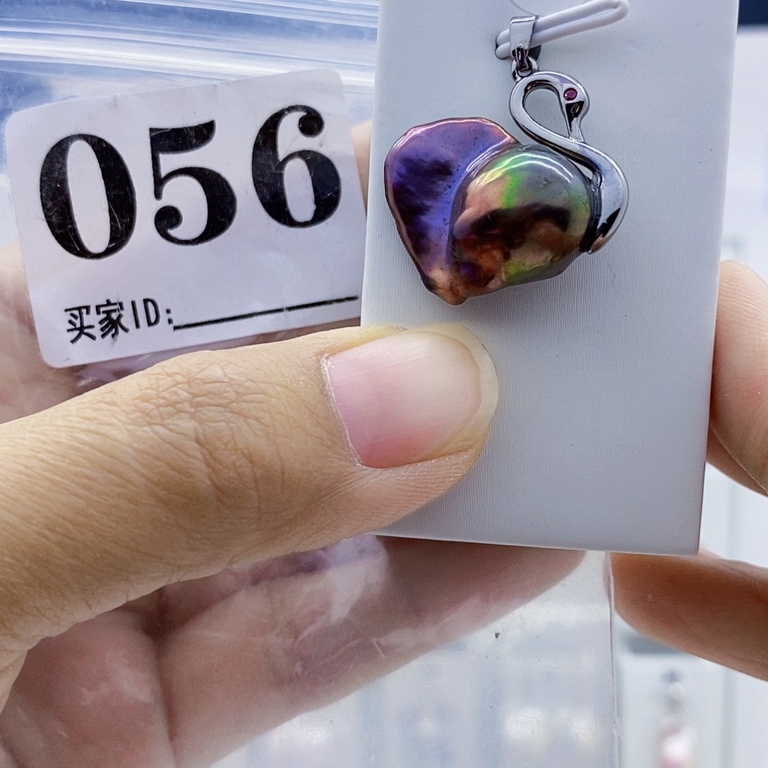 淡水珍珠钛钢颈饰