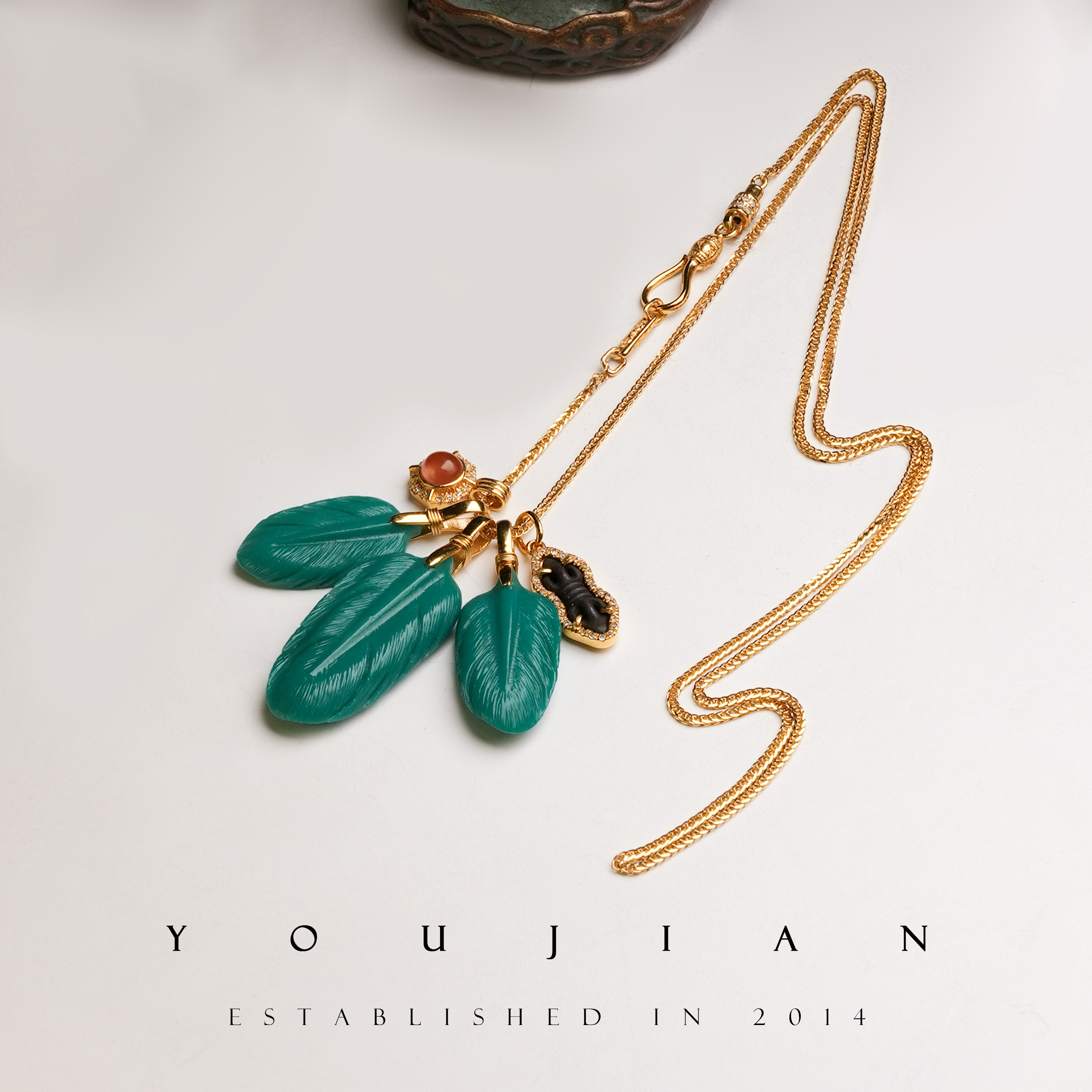 又见设计-18k手工金绿松羽毛项链（整套带链子）-多样性发货-Y075