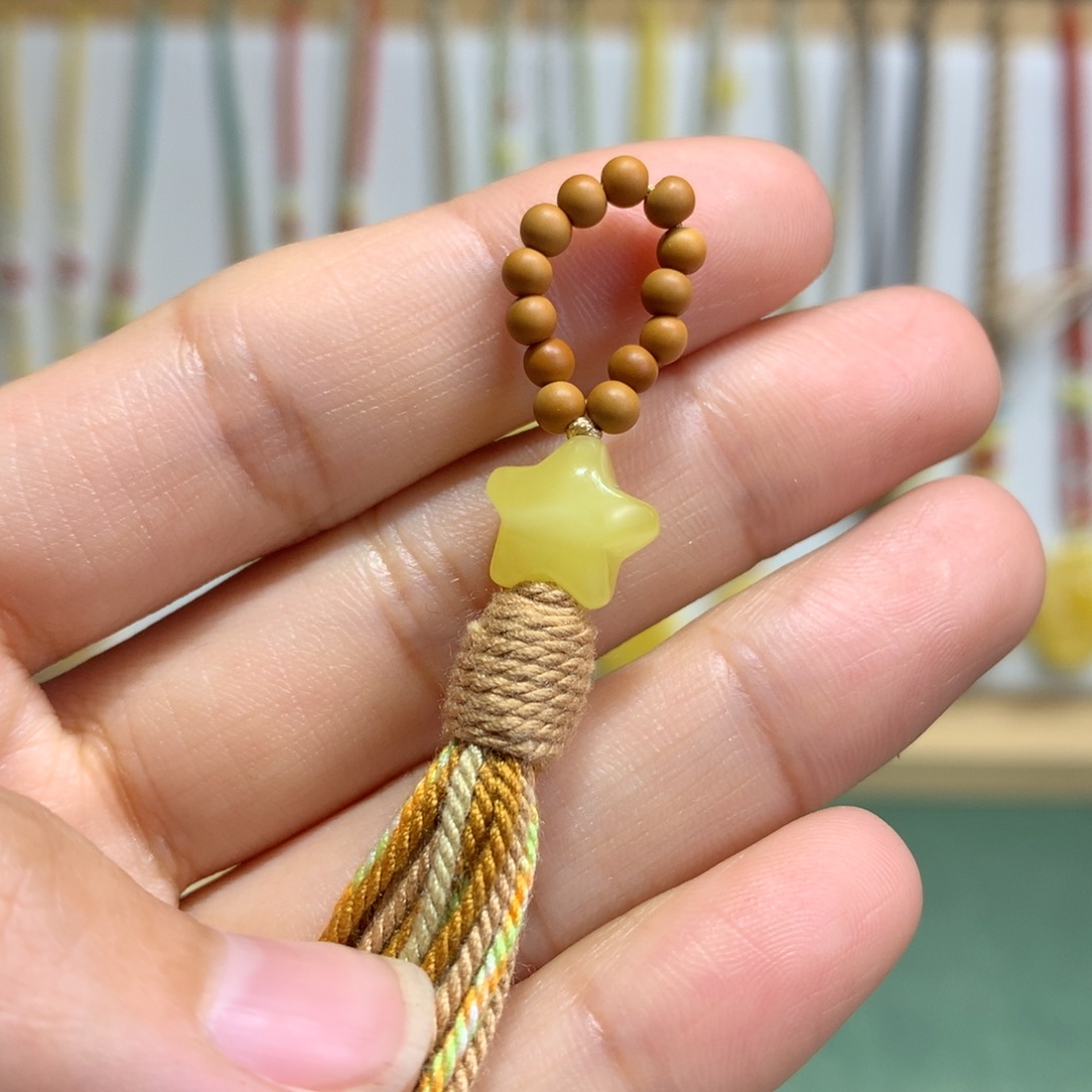 蜜蜡未镶嵌裸石配饰