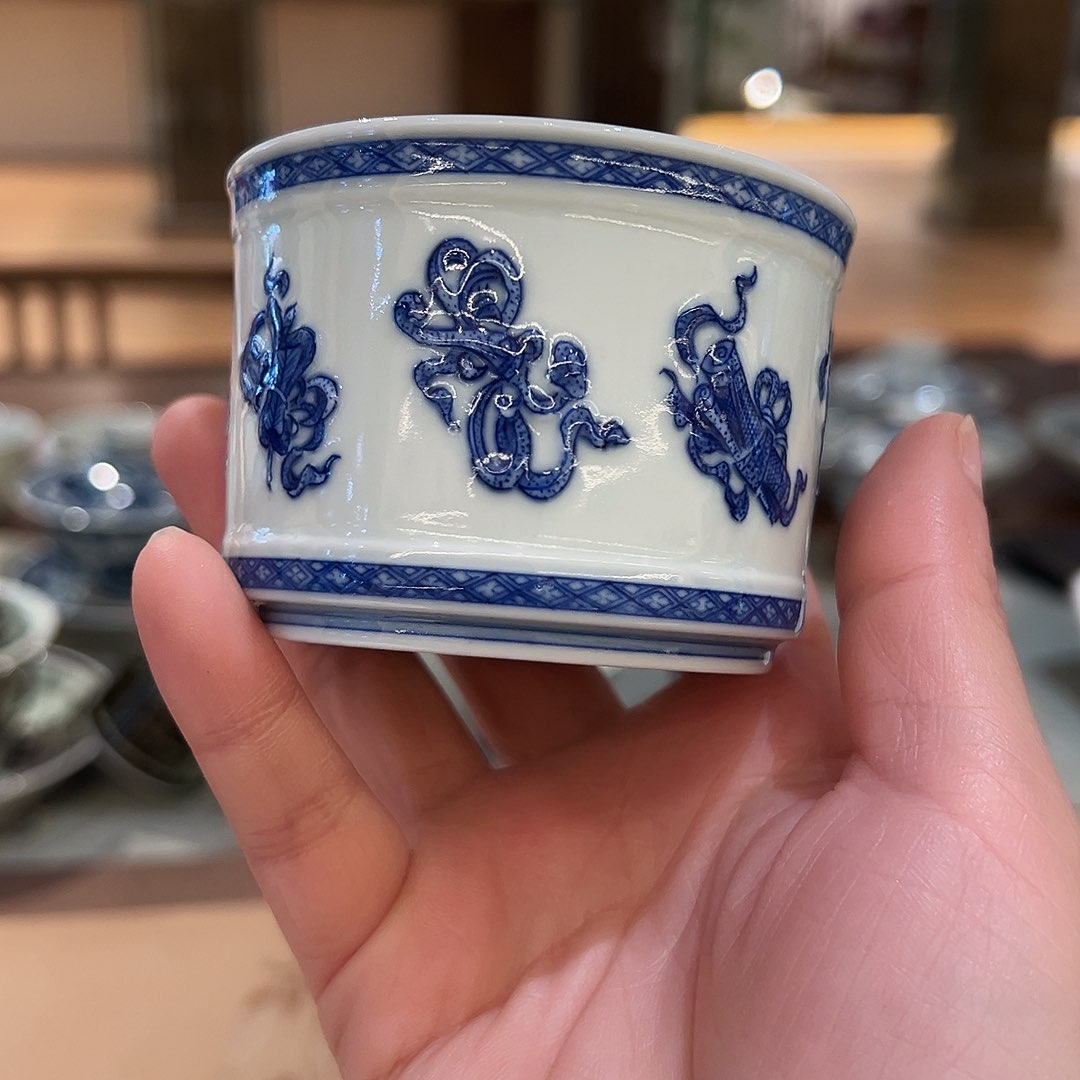 怡琅柴窑雕刻暗八仙杯杯杯杯