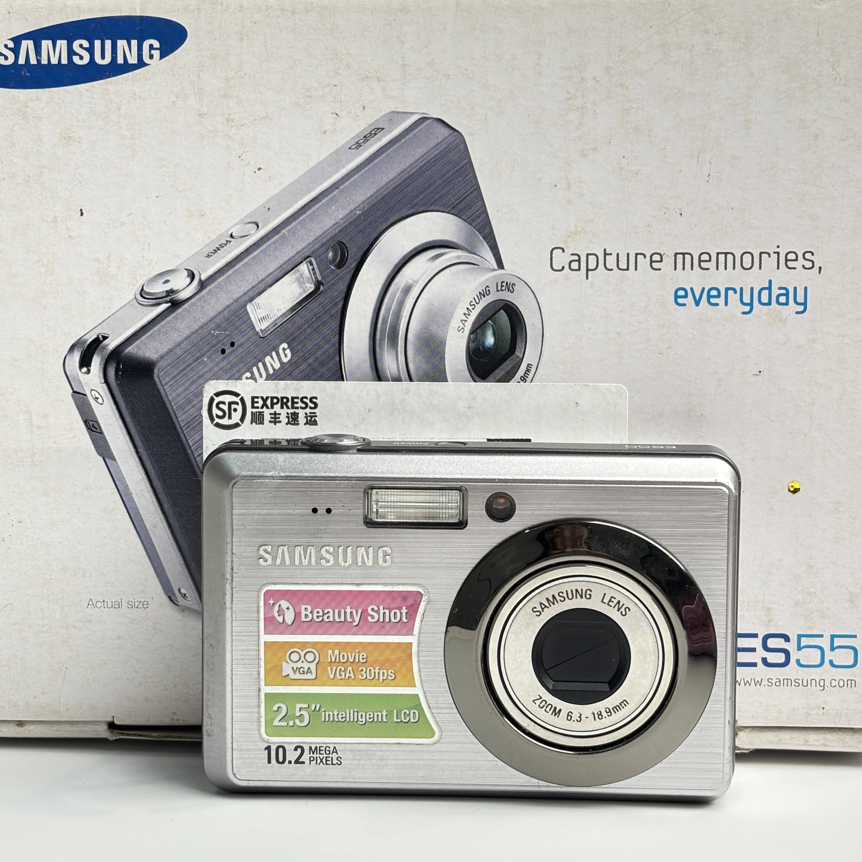 95新 Samsung/三星 es55灰色原盒1020万像素3倍变焦ccd数码相机