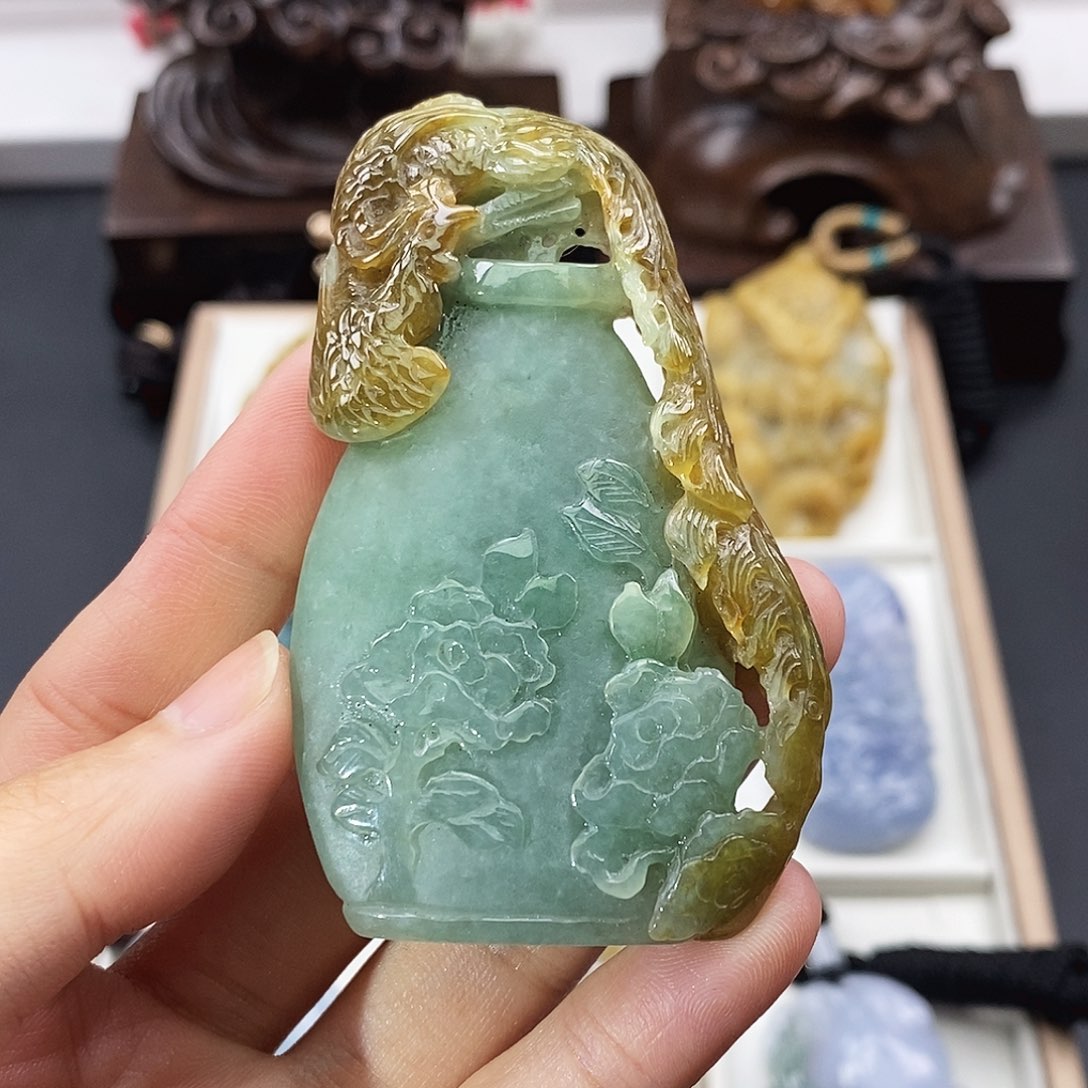 颈饰未镶嵌翡翠因**空缅甸翡翠a货