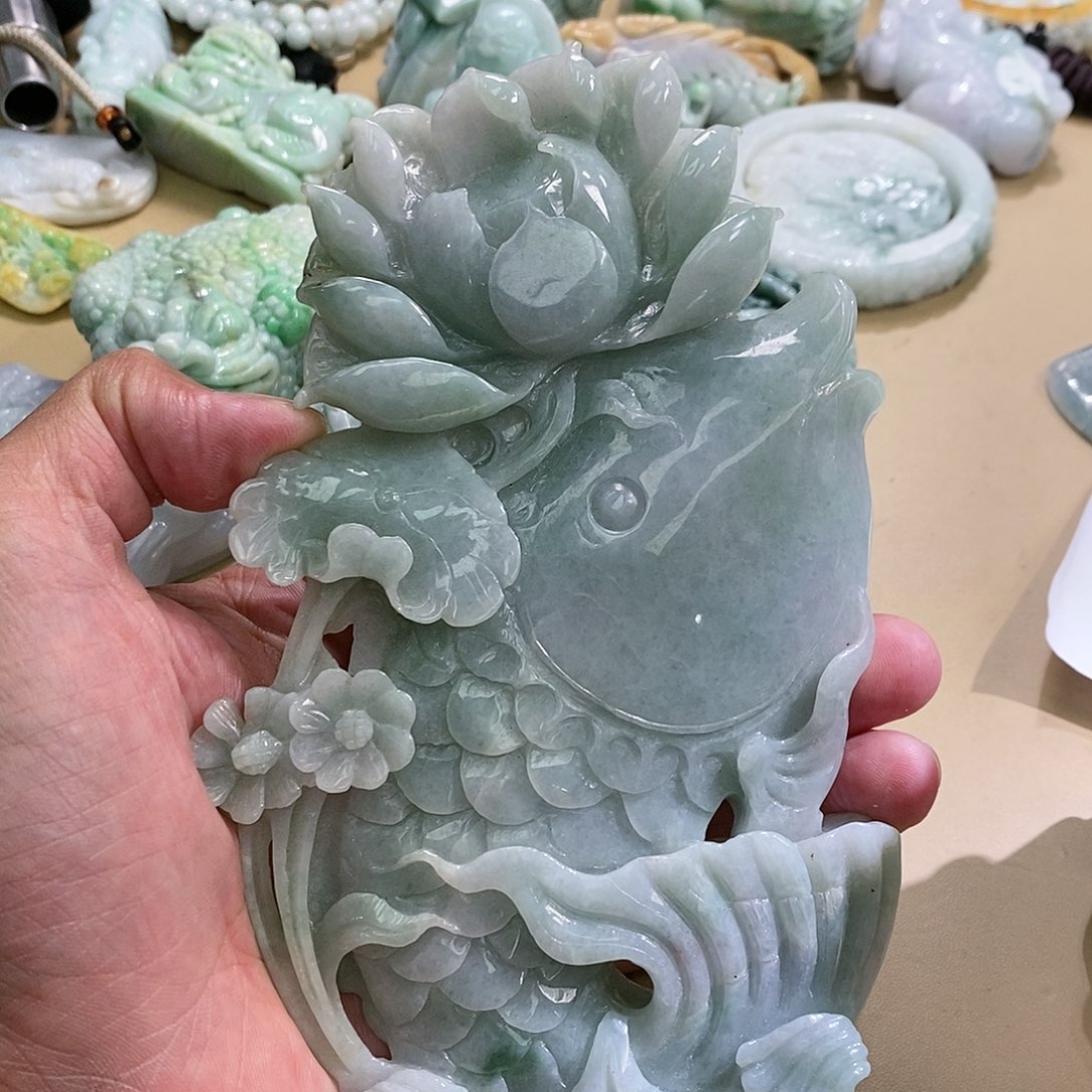 【闪购商品】翡翠颈饰未镶嵌11111111111111