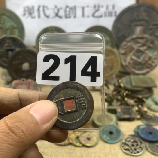 铜情***下现代文创工艺品