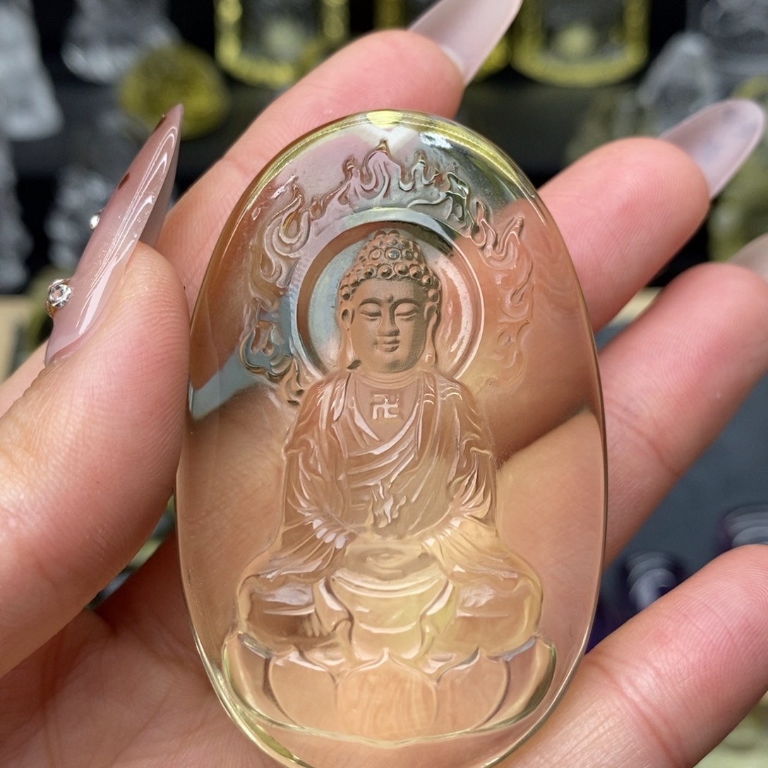 飞***痕水晶颈饰未镶嵌黄水大日如来