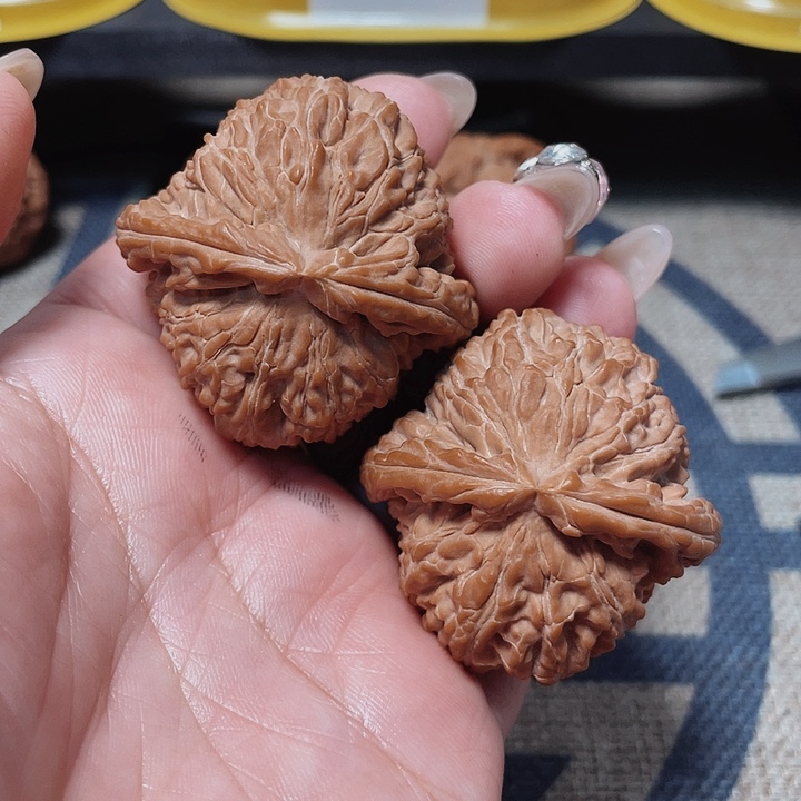 文玩核桃把件⅙白狮子44