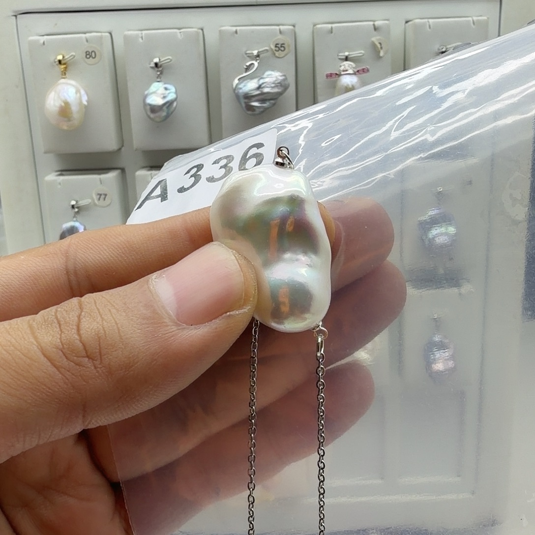 合金淡水珍珠颈饰