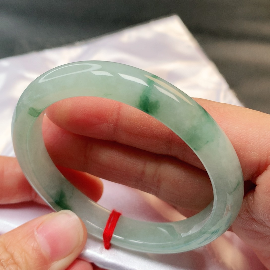 翡翠手镯未镶嵌201号