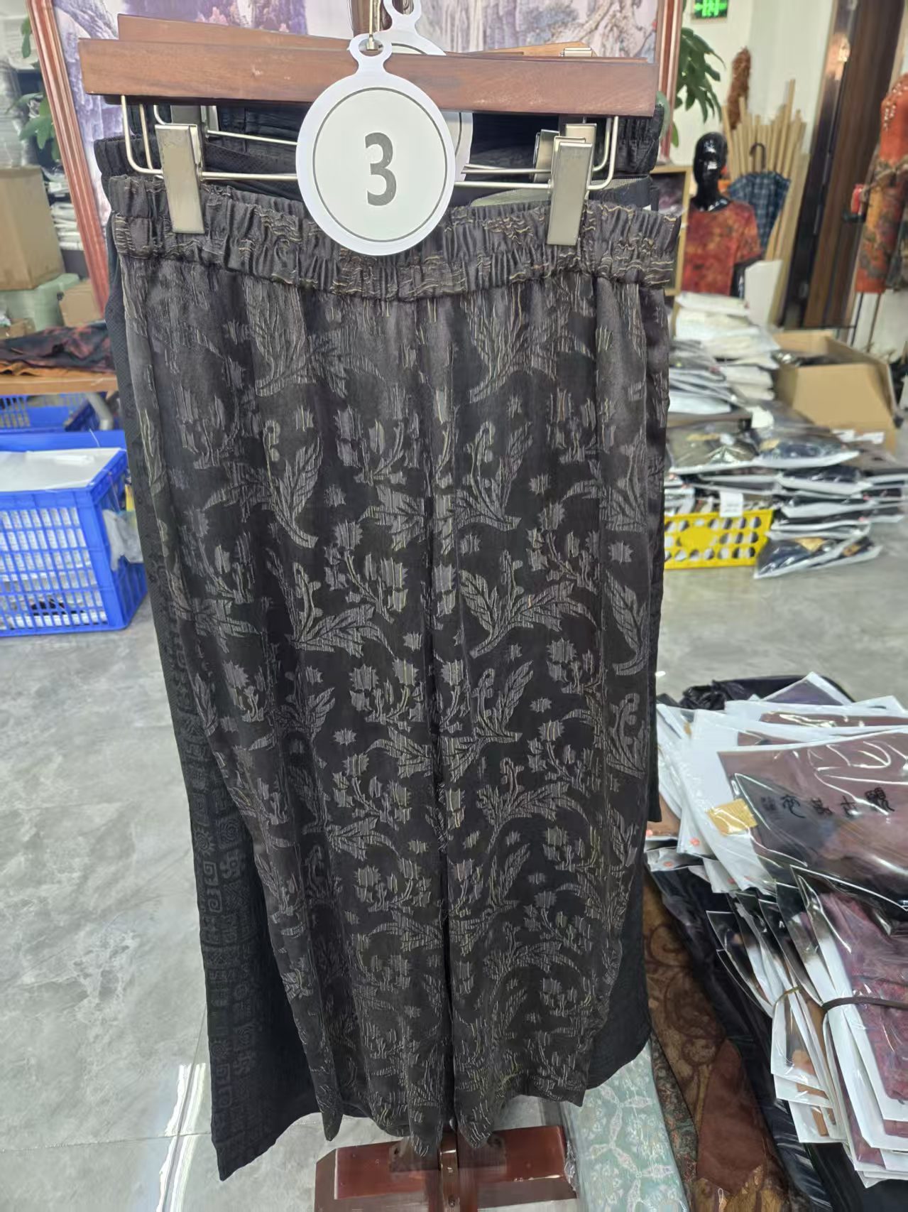 衣品古愿2025休闲时尚百搭孤品冬季保暖灯芯绒高腰直筒裤