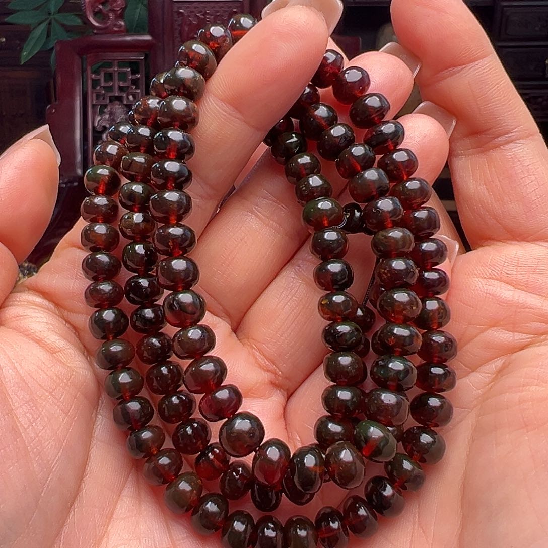 琥珀裸石未镶嵌抚顺琥珀20520。7m m