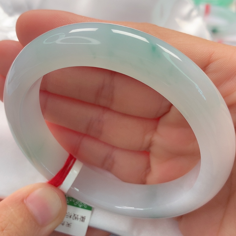 【闪购商品】翡翠手镯未镶嵌天然翡翠手镯