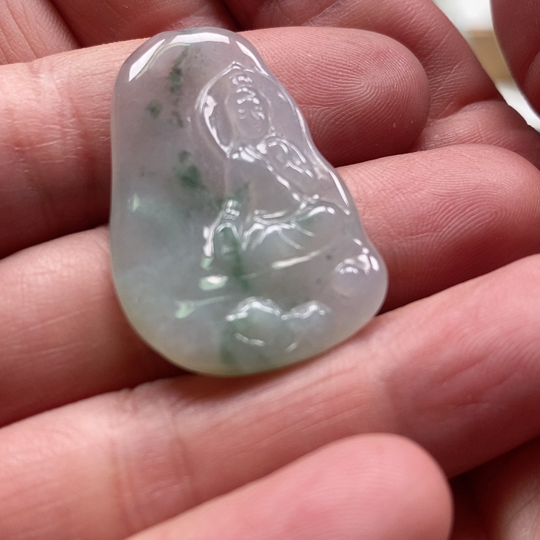 翡翠吊坠(不含链)未镶嵌观音