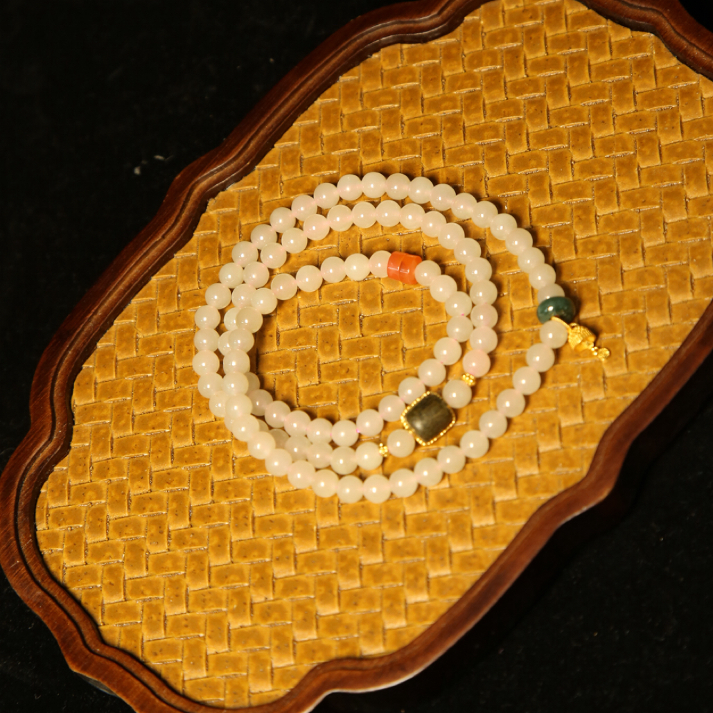 和田玉藕粉6mm三圈手串多样性发其一