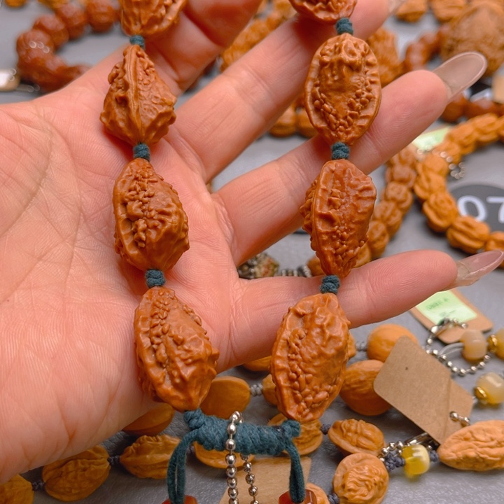 亦***汉文玩核桃吊坠核桃手持