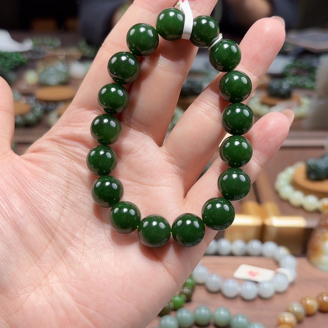 和田玉（碧玉）未镶嵌手链俄辣菠菜绿12 