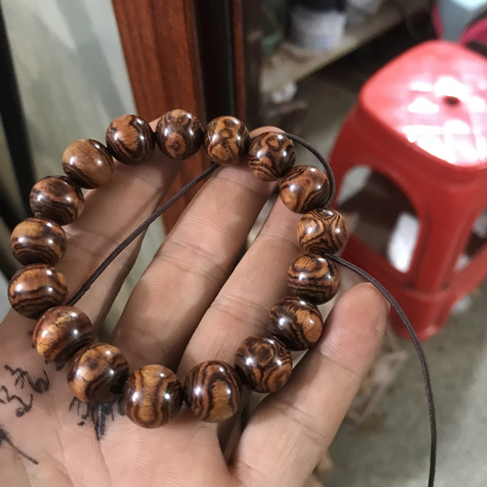 海南黄花梨1.2mm鬼脸x纹手串
