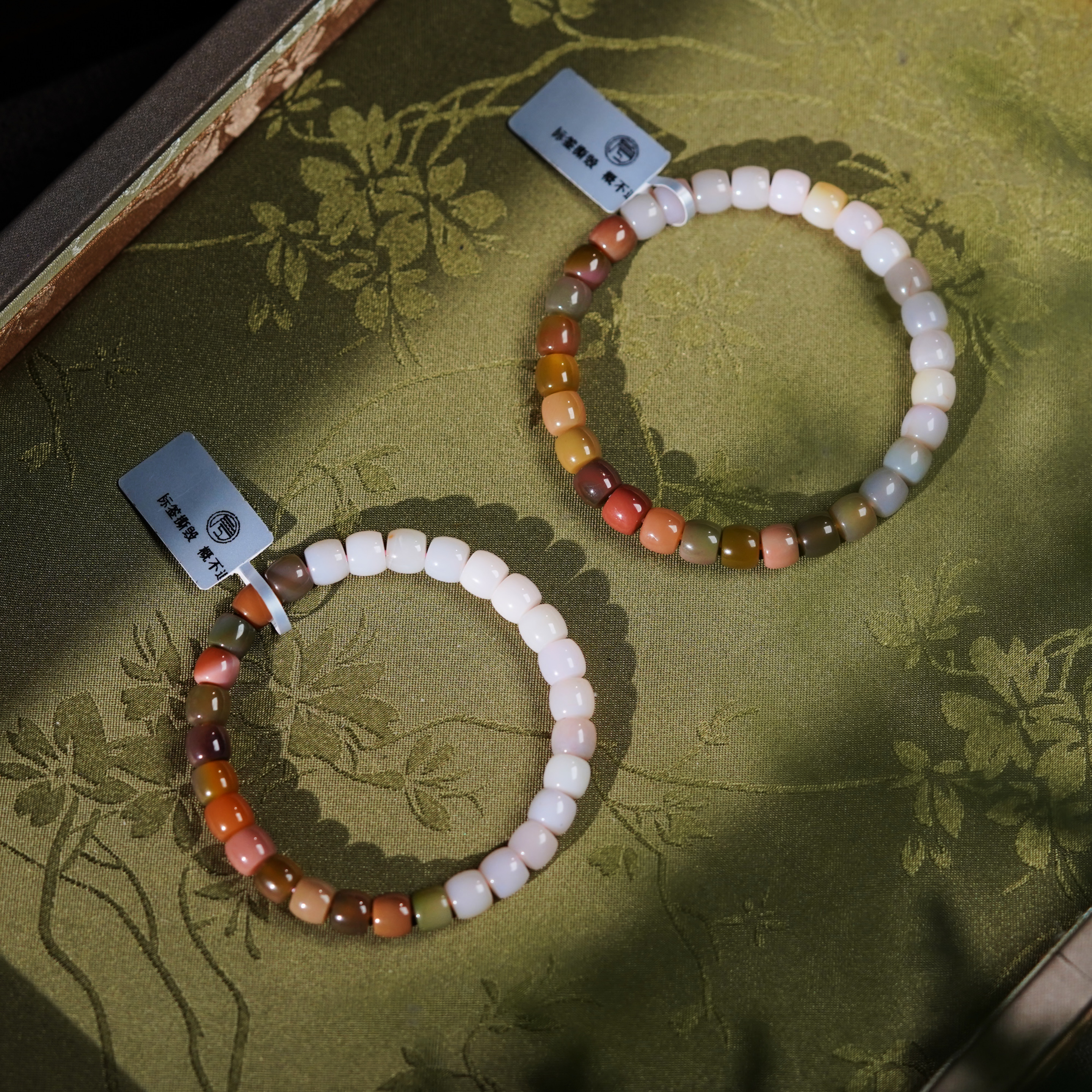 左边珠宝丨 盐源手串（QC50607012）（多样性发其一）