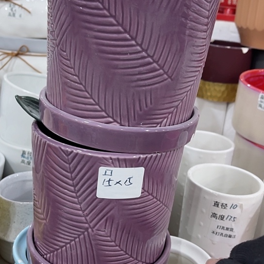 多肉绿植陶瓷花盆9.9包邮，有孔