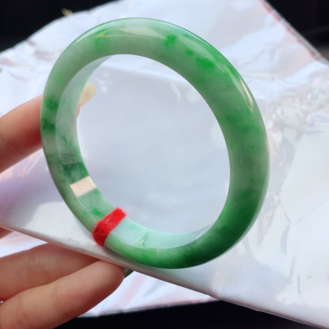 翡翠手镯未镶嵌57圈口882348