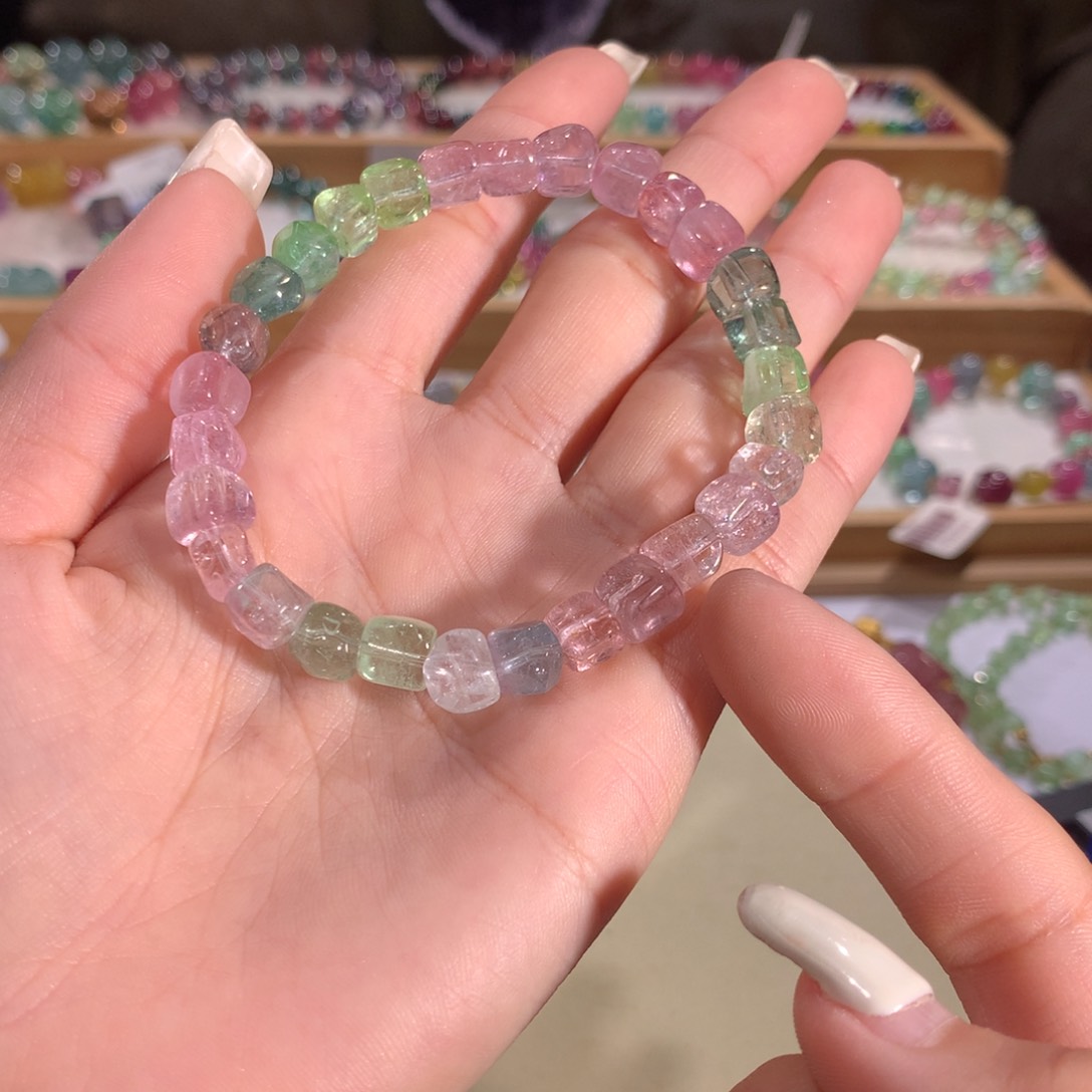 多样性发货一件未镶嵌碧玺