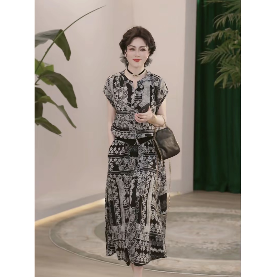 2025新款妈妈装夏装两件套气质上衣洋气中年女装显瘦高级减龄套装