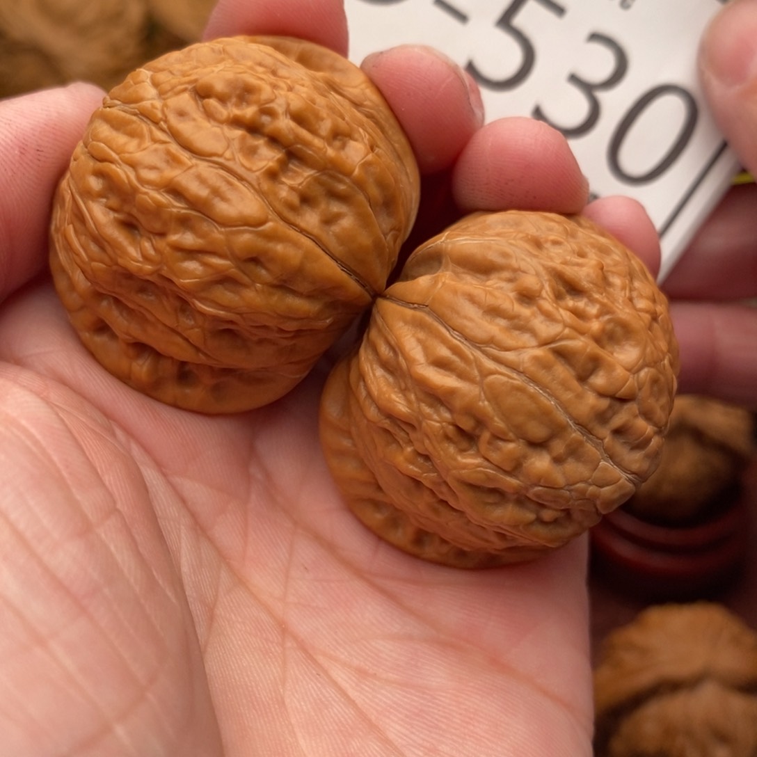 文玩核桃把件铁锤38