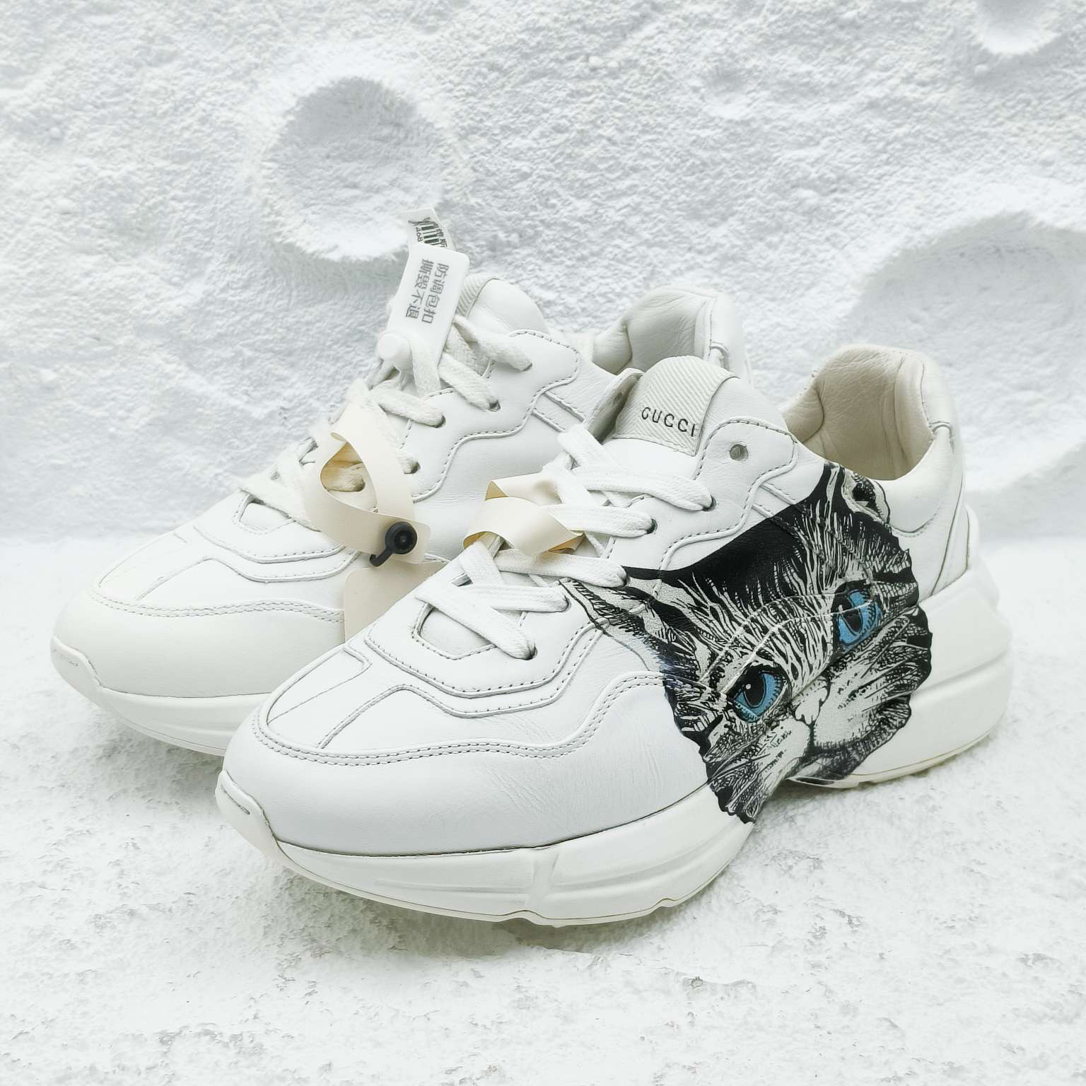 99新 GUCCI/古驰 象牙白猫咪印花/低帮女款老爹鞋/35码/非全新