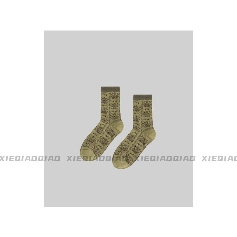 谢荞荞「绿镜仙踪」春夏新款买手店复古老钱风花纹棉袜