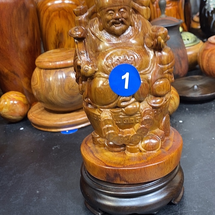 和***财雕刻一个漂亮漂亮